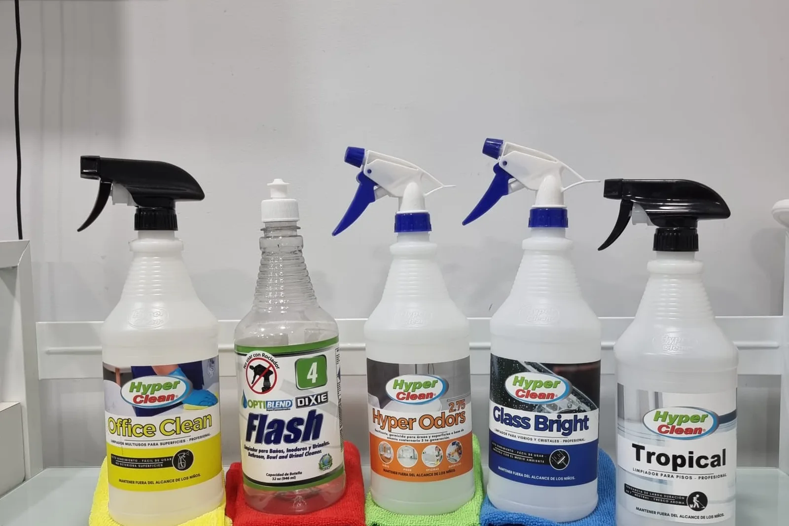 Insumos químicos de limpieza profesional